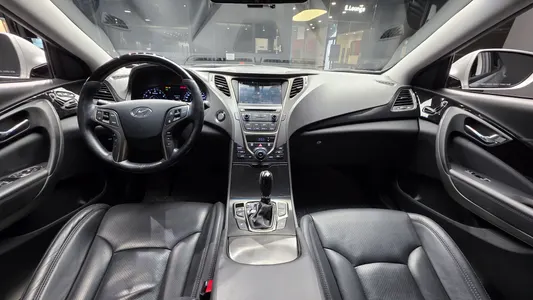 Hyundai Grandeur HG HG300 2013 7