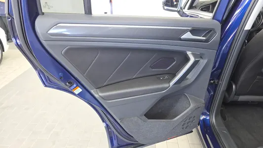 Volkswagen 2 2.0 TDI 2020 25