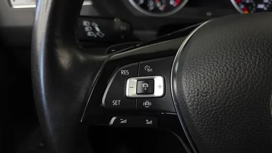 Volkswagen 2 2.0 TDI 2020 26