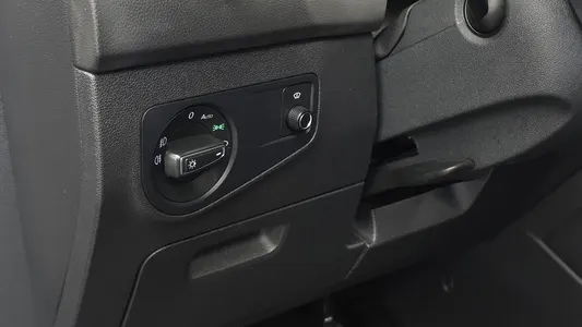 Volkswagen 2 2.0 TDI 2020 28