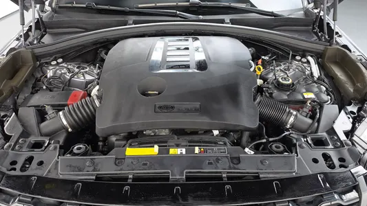 Land Rover 레인지로버 벨라 3.0 P400 R- SE 2021 5