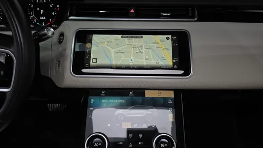 Land Rover 레인지로버 벨라 3.0 P400 R- SE 2021 12