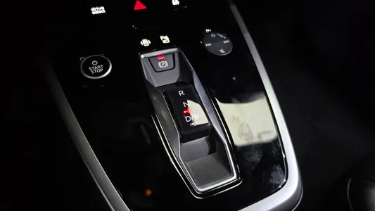 Audi Q4 e- (F4) 45 2025 9