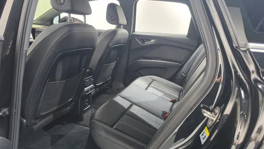 Audi Q4 e- (F4) 45 2025 19