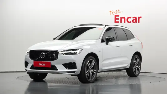 Volvo XC60 2 T8 R- 2021