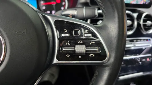 Mercedes-Benz C-Class W205 C200 2020 31