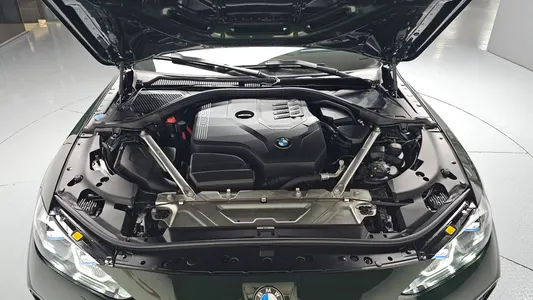 BMW 4 Series (G22) 420i 2021 5