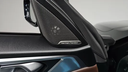 BMW 4 Series (G22) 420i 2021 29