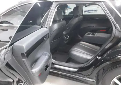 Hyundai (GN7) 2023 10