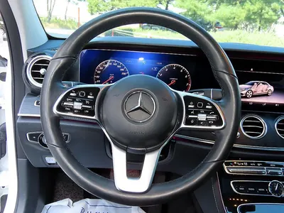 Mercedes-Benz E-Class W213 E300 4MATIC 2019 8