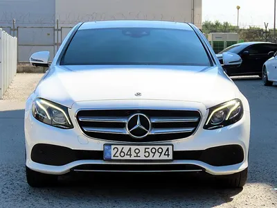 Mercedes-Benz E-Class W213 E300 4MATIC 2019