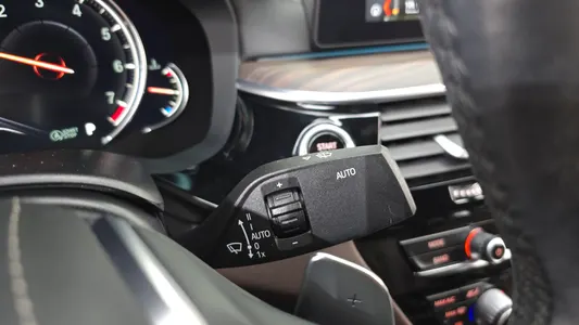 BMW 5 Series (G30) 530i xDrive M 2018 27