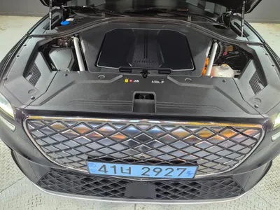 Genesis GV70 e-AWD 2022 8