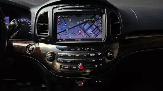 KG Mobility W CW600 4TRONIC 2013 14