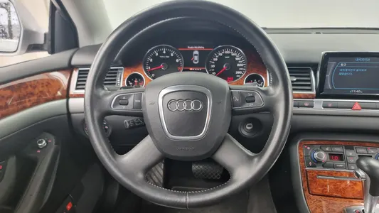 Audi A8 3.2 FSI 2009 13