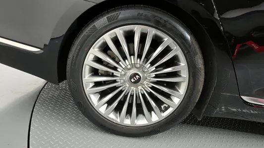 Kia K9 3.8 GDI AWD 2018 5