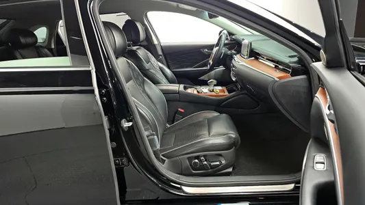 Kia K9 3.8 GDI AWD 2018 11