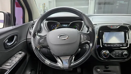Renault Korea QM3 RE 2015 14