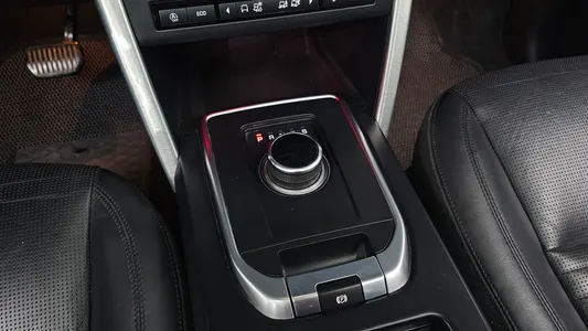 Land Rover 디스커버리 스포츠 2.0 TD4 HSE 2018 9