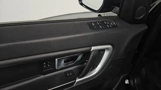 Land Rover 디스커버리 스포츠 2.0 TD4 HSE 2018 17