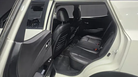 KG Mobility 베리 티볼리 1.5 2WD 2022 12