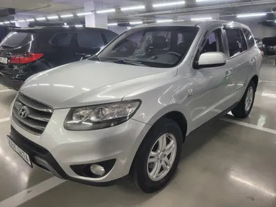 Hyundai CM 4WD(2.2 e-VGT) CLX 2011