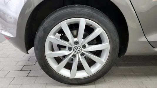 Volkswagen 7 2.0 TDI 2013 5