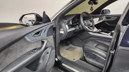 Audi Q8 (4M) 45 TDI 2021 9
