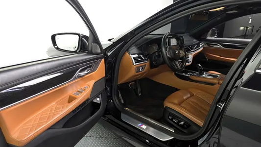 BMW 7 Series (G11) 745Le i M 2020 10