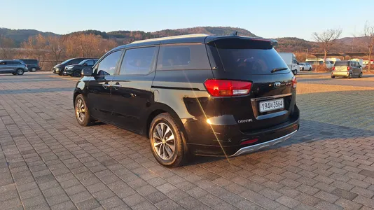 Kia 카니발 9 2018 7