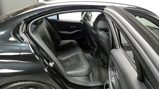 BMW 3 Series (G20) 320i M 2021 12