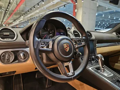 Porsche 718 2.5 GTS 2019 10