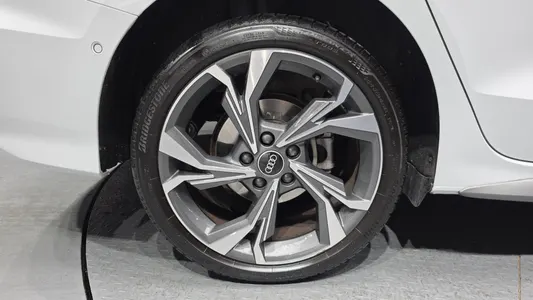 Audi A3 (8Y) 40 TFSI 2022 5