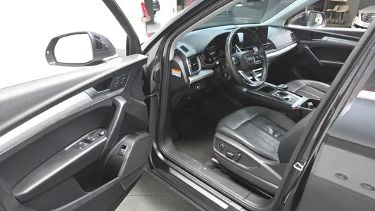 Audi Q5 (FY) 40 TDI 2021 11