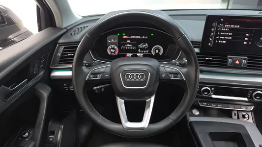 Audi Q5 (FY) 40 TDI 2021 13