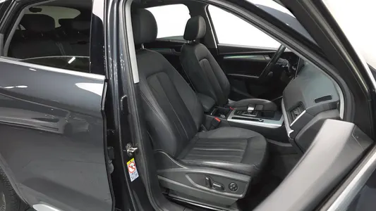 Audi Q5 (FY) 40 TDI 2021 9