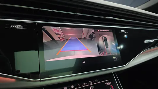 Audi Q8 (4M) 50 TDI 2022 15