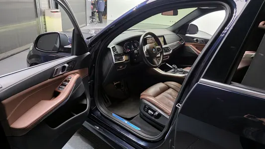 BMW X5 (G05) xDrive 40i M 2022 10