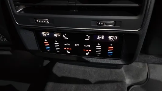 Audi Q8 (4M) 45 TDI 2021 18