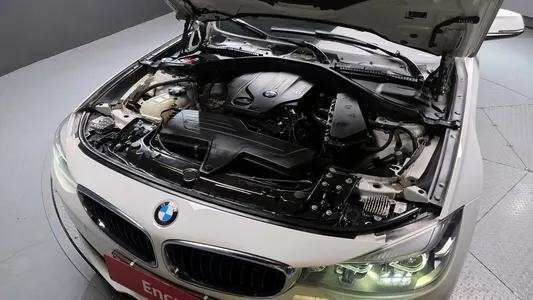 BMW 3 Series GT (F34) GT 320d xDrive 2020 6
