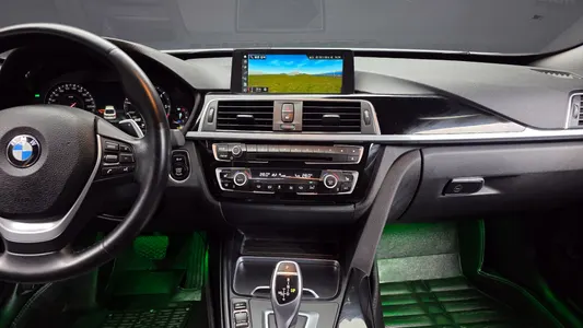 BMW 3 Series GT (F34) GT 320d xDrive 2020 14