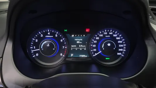 Hyundai Grandeur HG HG300 2014 8