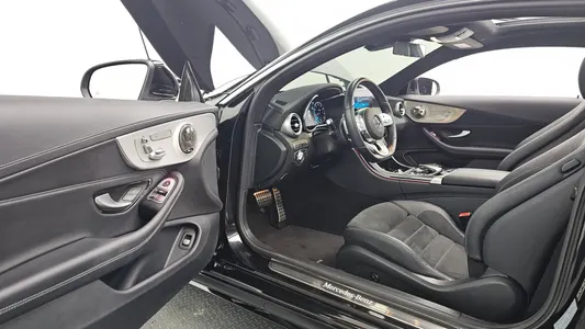 Mercedes-Benz C-Class W205 C200 2022 11