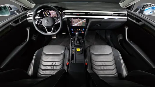 Volkswagen 아테온 2.0 TDI 2022 7