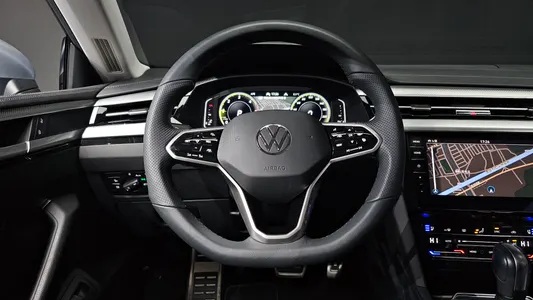 Volkswagen 아테온 2.0 TDI 2022 13