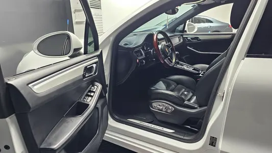 Porsche 마칸 3.0 GTS 2018 10