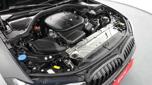 BMW 3 Series (G20) 320d M 2024 6