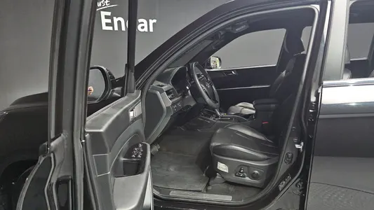 KG Mobility 렉스턴 스포츠 칸 2.2 4WD 2024 10
