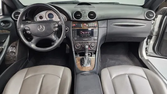 Mercedes-Benz CLK-Class C209 CLK350 2007 7