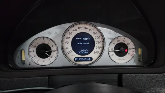 Mercedes-Benz CLK-Class C209 CLK350 2007 8